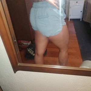 Size M soft shorts